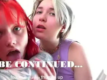 Chaturbate Sex Cam of fox_and_dog