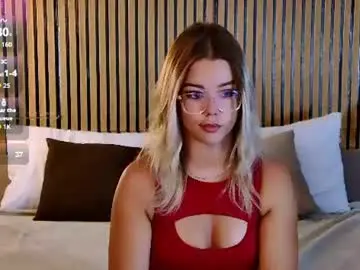 Chaturbate Live Sex Cam of lilyrabbit