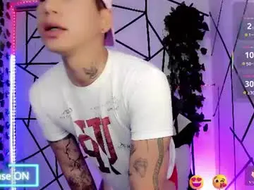 Chaturbate Adult Webcams of kiss_whitee