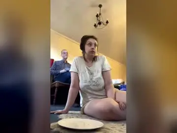 Chaturbate Live Porn of mindyourbusiness123