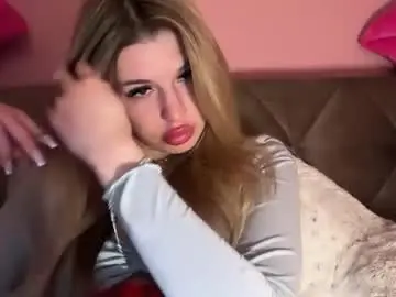 Chaturbate Sex Chat of rosaline_ly