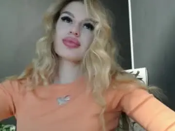 Chaturbate Watch Live Sex Cams of rosaline_ly