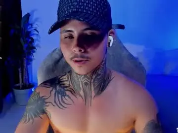 Chaturbate Live Sex Cam of 777_stefantransmen