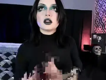 Chaturbate Nude Webcam of adeelinee