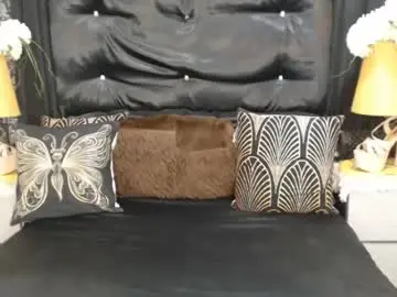 Chaturbate Live Sex Cam of bigcockmarina