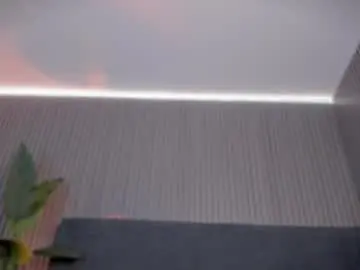 Chaturbate Live Sex Cam of emelie_89