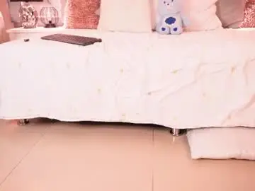 Chaturbate Watch Live Sex Cams of helena_whaite
