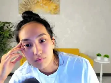 Chaturbate Nude Webcam of yummy_lamii