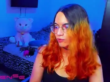 Chaturbate Live Sex Cam of lillykittyy