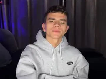 Chaturbate Live Porn of maxwoolf