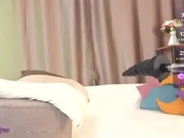Chaturbate Watch Live Sex Cams of redhaireddoll
