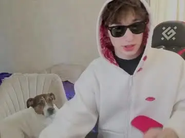 Chaturbate Live Sex Cam of drinklinov