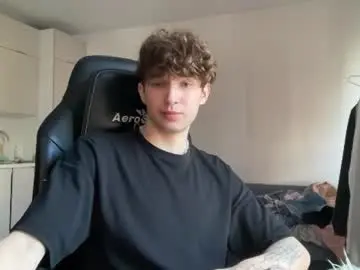 Chaturbate Live Porn of drinklinov