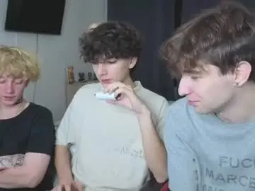 Chaturbate Live Porn of drinklinov