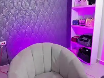 Chaturbate Live Sex Cam of ravanne1