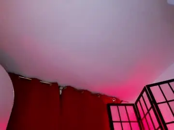 Chaturbate Live Sex of redlu_1
