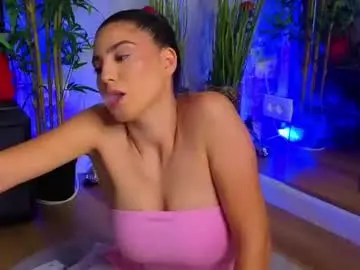 Chaturbate Free Porn Cam of valery_evann
