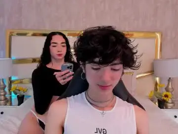 Chaturbate Best live sex cam show of elliotvolkov