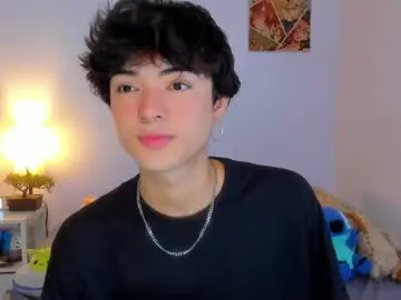 Chaturbate Sex Chat of elliotvolkov