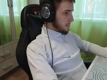 Chaturbate Nude Webcam of golden_boyyy21