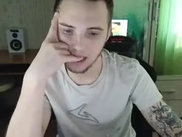 Chaturbate Free Porn Cam of golden_boyyy21