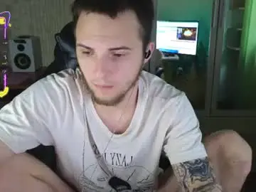 Chaturbate Nude Webcam of golden_boyyy21