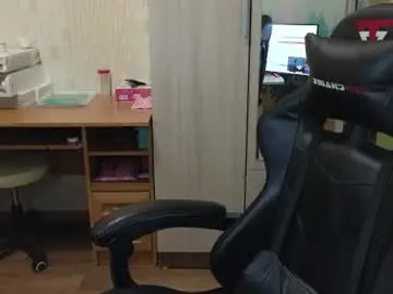Chaturbate Sex Cam of golden_boyyy21