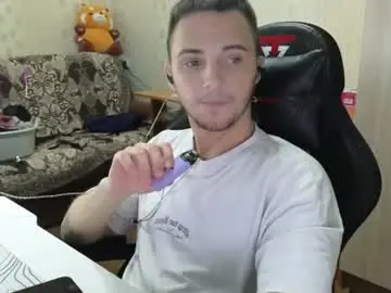 Chaturbate Adult Video Chat of golden_boyyy21