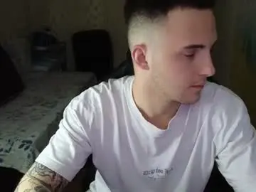 Chaturbate Adult Webcams of golden_boyyy21