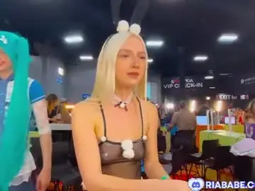 Chaturbate Nude Webcam of riababe