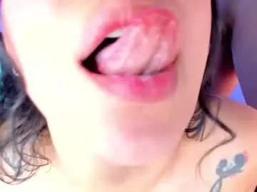 Chaturbate Live Sex Cam of sarahandzack