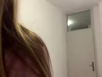 Chaturbate Nude Webcam of try_skip_me