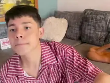 Chaturbate Adult Webcams of andy_belier