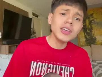 Chaturbate Watch Live Sex Cams of andy_belier