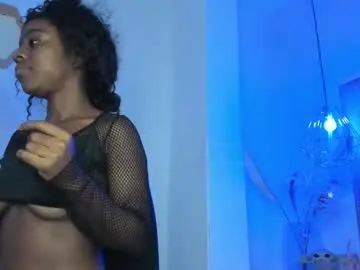 Chaturbate Watch Live Sex Cams of caramel_hellen
