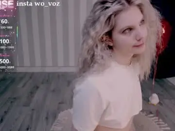 Chaturbate Live Porn of careful_i_bite