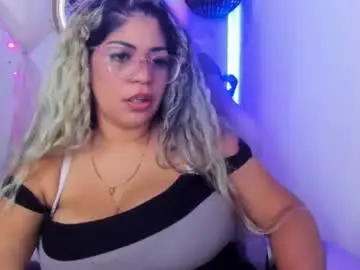 Chaturbate Live Sex of latinamav22