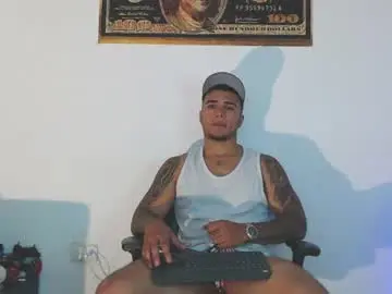 Chaturbate Adult Webcam of _luxury_23