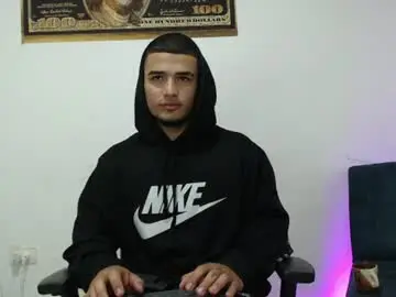 Chaturbate Free Live Porn of _luxury_23