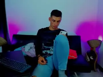 Chaturbate Free Live Porn of max_wild01