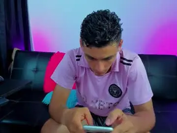 Chaturbate Sex Chat of max_wild01