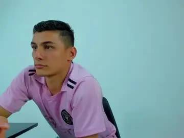 Chaturbate Sex Cam of max_wild01