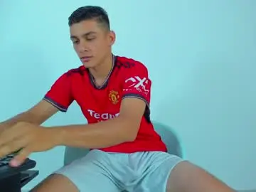Chaturbate Adult Webcam of max_wild01