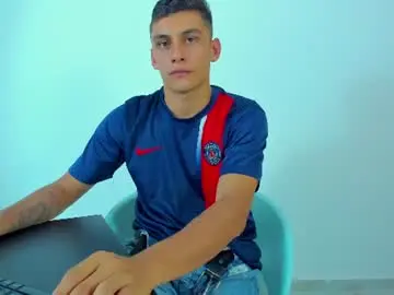 Chaturbate Live Porn of max_wild01