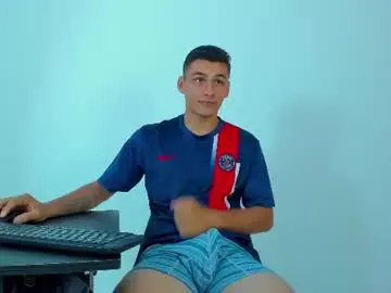 Chaturbate Adult Webcam of max_wild01