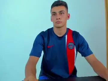 Chaturbate Sex Cam of max_wild01
