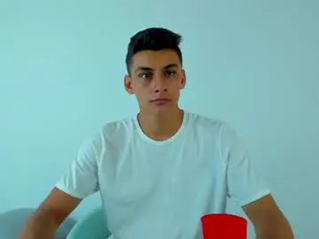 Chaturbate Sex Chat of max_wild01