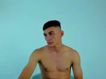 Chaturbate Nude Webcam of max_wild01
