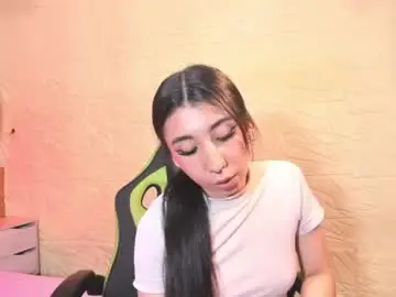 Chaturbate Live Sex Cam of isabela_croftt