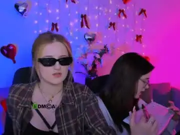 Chaturbate Watch Live Sex Cams of luna_berryy